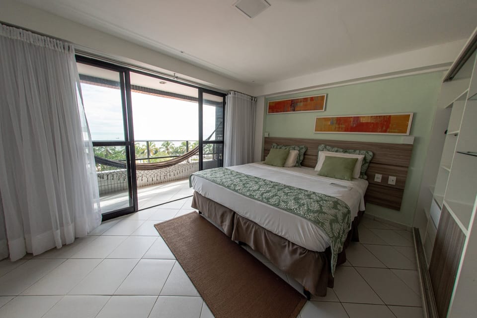 Minibar, individually decorated, blackout drapes, free WiFi