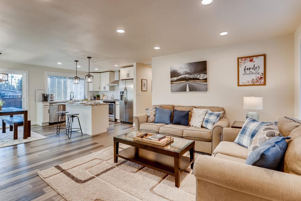 Open concept area with plenty of natural light