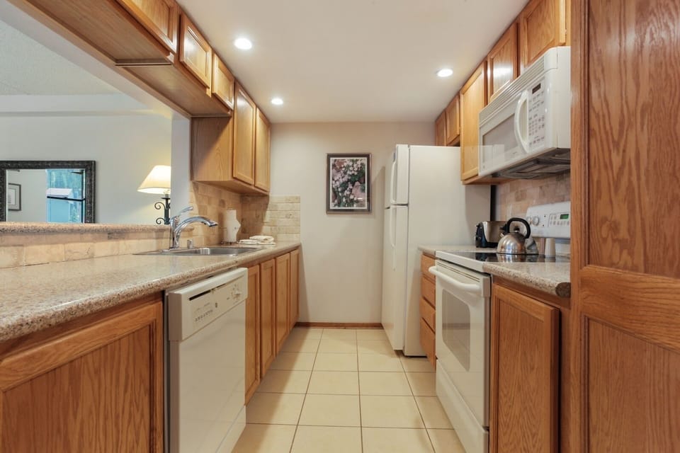 Flooring, Indoors, Room, Refrigerator, Kitchen