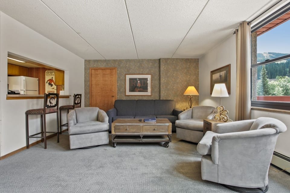 Living Room, Room, Indoors, Furniture, Couch