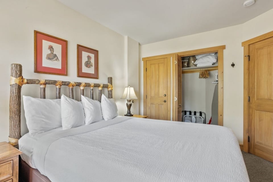 Furniture, Bed, Bedroom, Room, Indoors