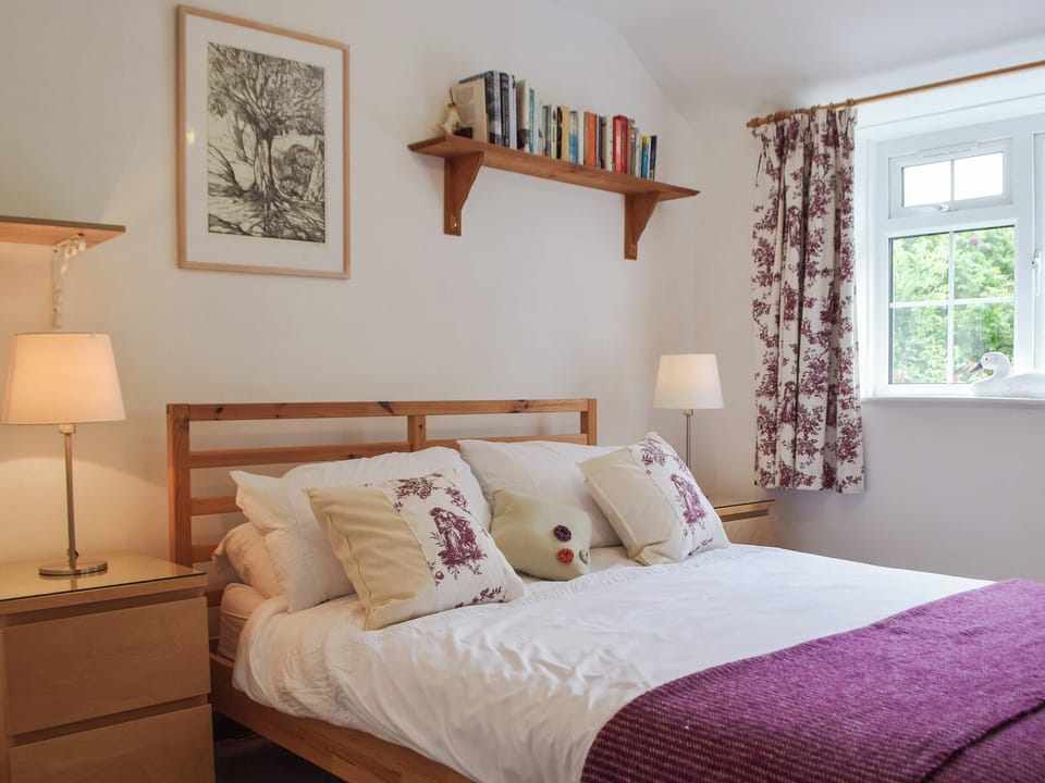 Double bedroom | Stoneyford Cottage, Narberth
