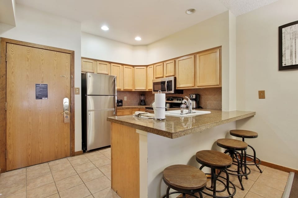 Furniture, Room, Indoors, Kitchen Island, Refrigerator