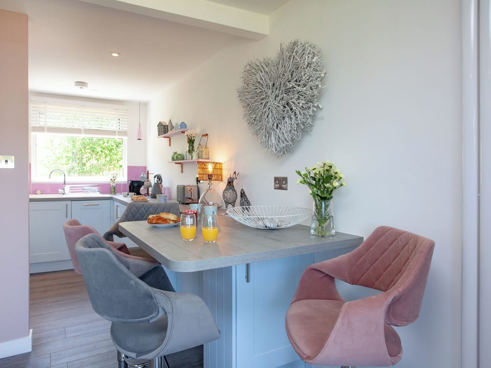 Dining Area | Hideaway, Dartmouth