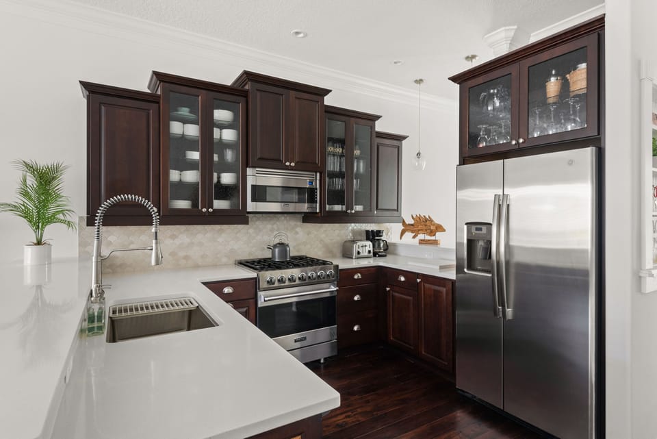 Fully equipped and newly remodeled kitchen