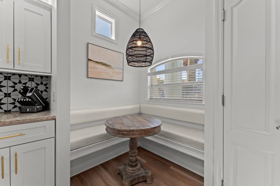 Dining nook in the kitchen