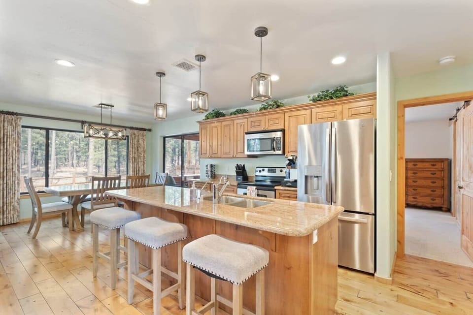 Plenty of Space to Prepare your Favorite Meals