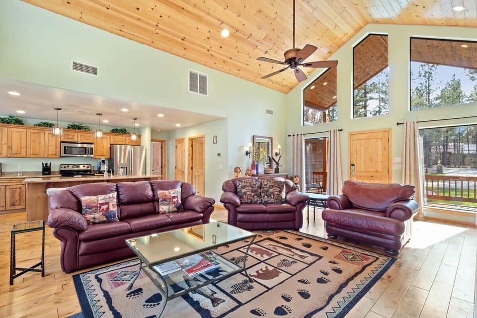 Cozy & Comfortable Seating