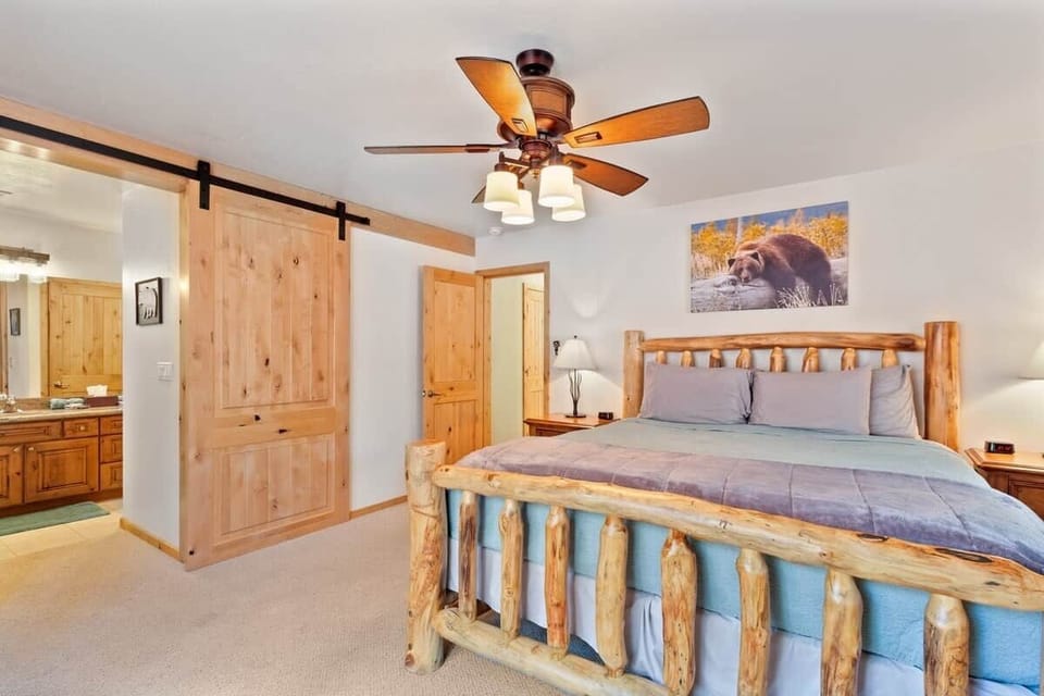 Primary w/ Barn Door to On Suite Bathroom & King Bed