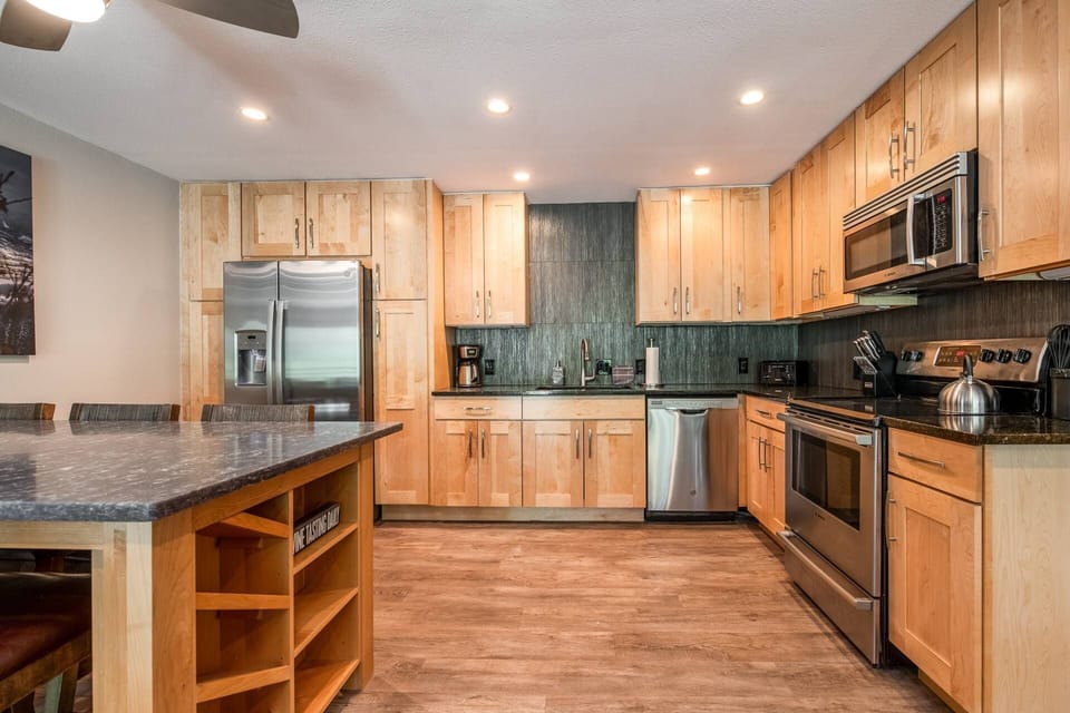 Bright kitchen—perfect for cooking, dining, and entertaining!
