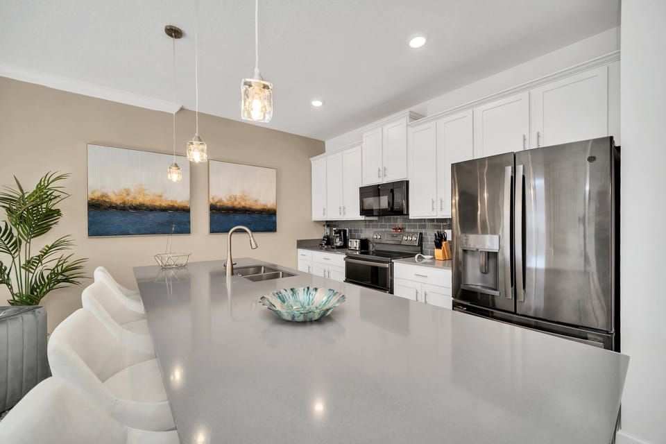 Whip up wonders: Our kitchen, where recipes come to life!