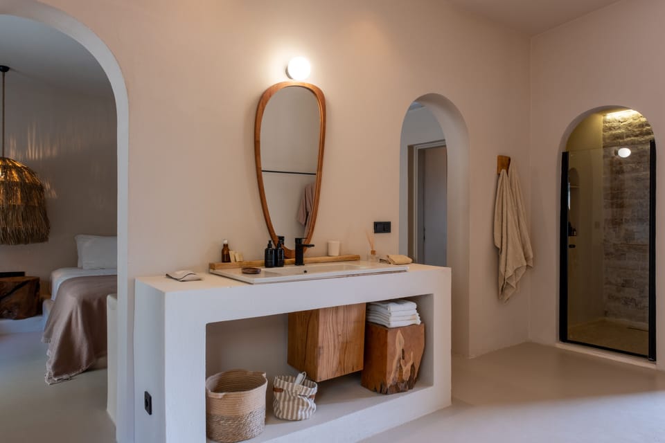 Premium Room, 1 Bedroom, Private Pool, Garden View | Bathroom | Shower, rainfall showerhead, designer toiletries, hair dryer