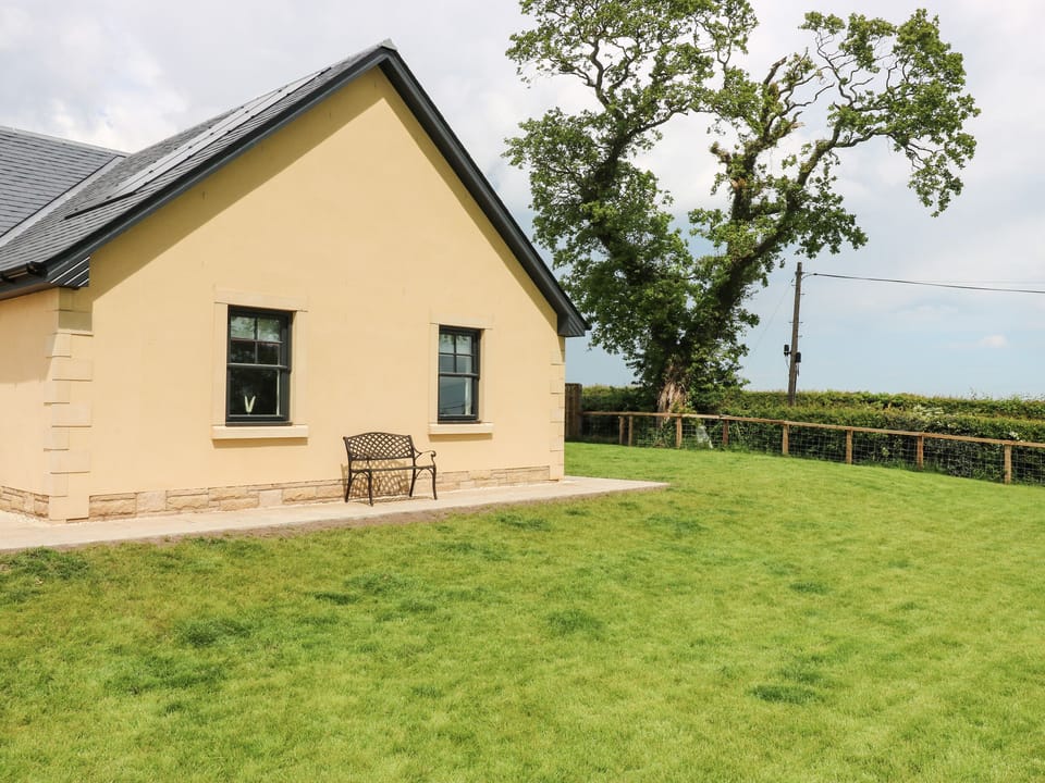 Cottage | Exterior