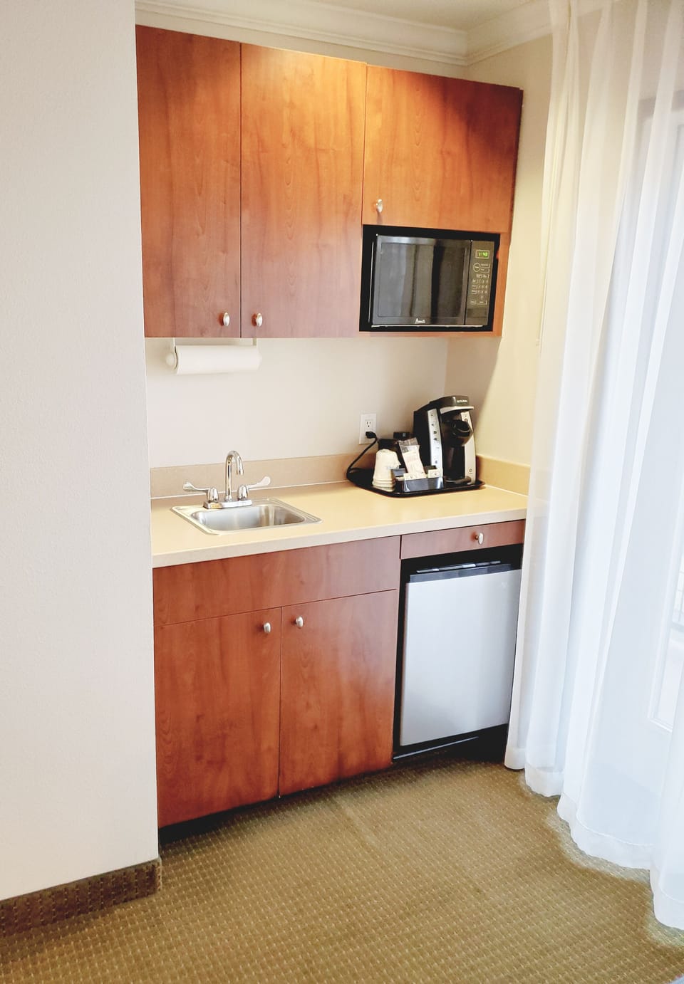 Suite, 1 King Bed with Sofa bed (Living Area) | In-room safe, desk, iron/ironing board, free cribs/infant beds