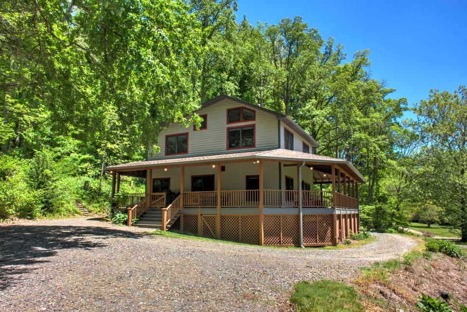 Welcome to Cold Creek Cottage!