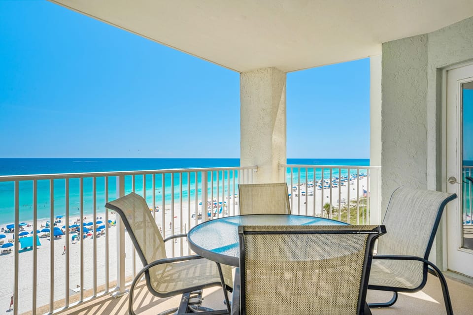 Stunning views of the gulf!