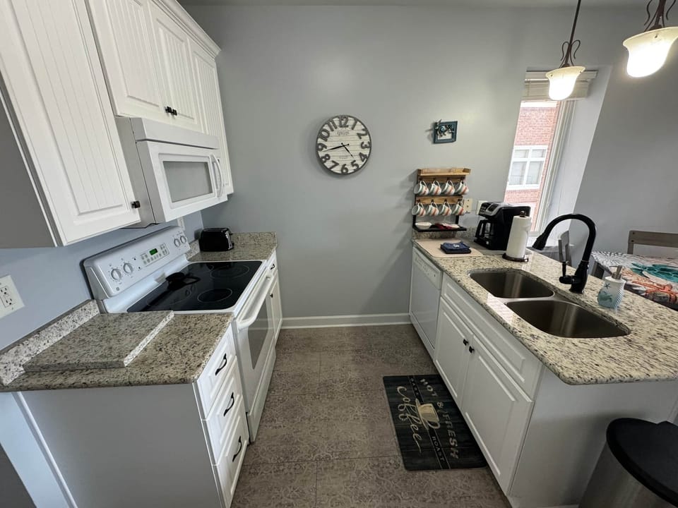Kitchen (3)