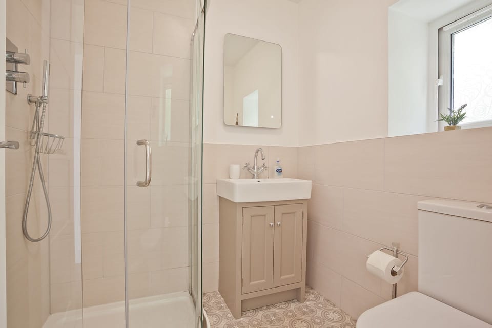 Green Croft shower roon