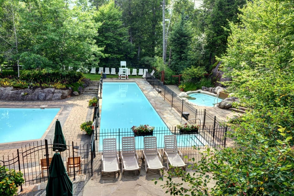 Heated outdoor pools in a beautiful natural setting (summer)