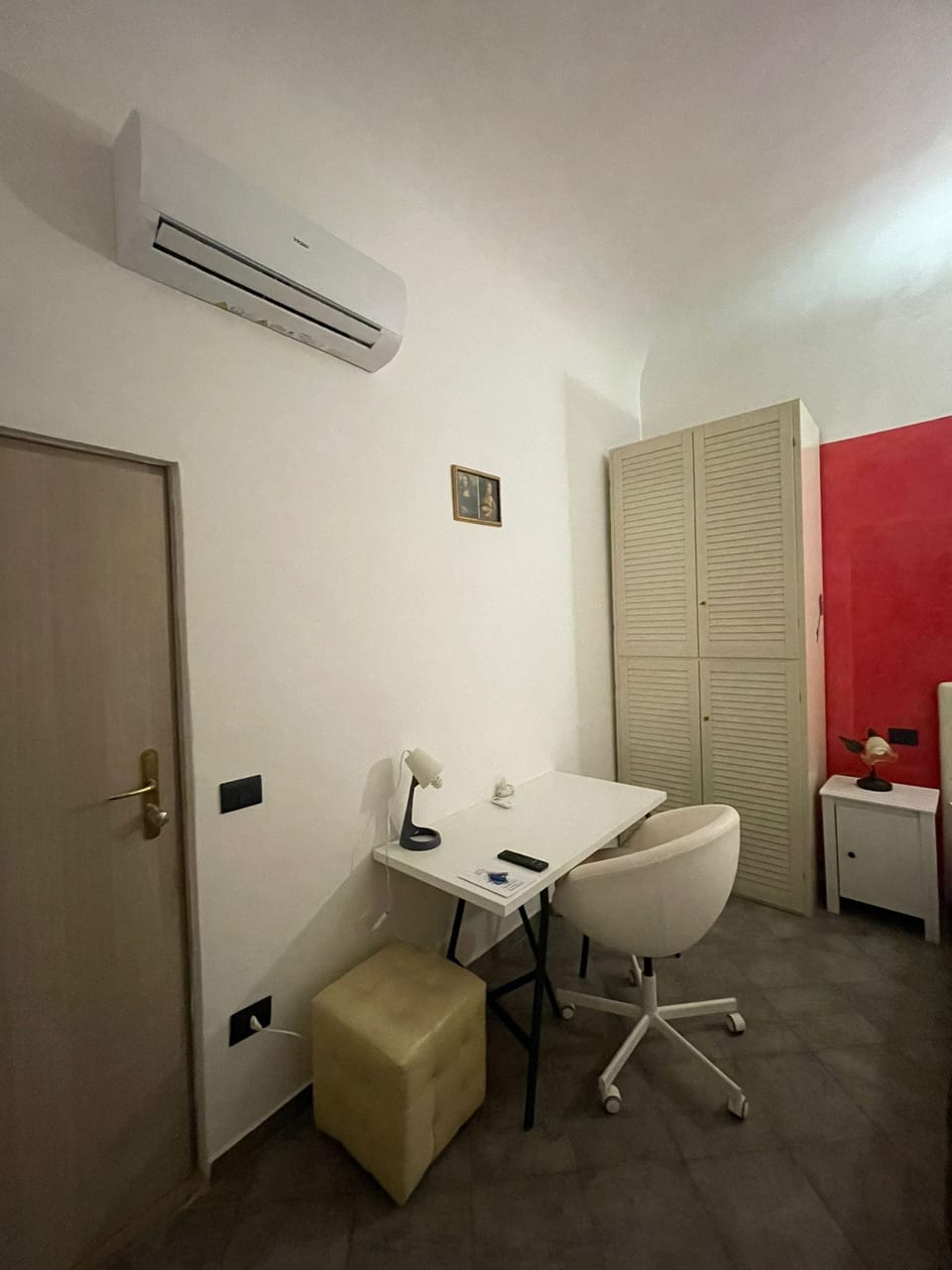Deluxe Double Room | Down comforters, individually decorated, individually furnished