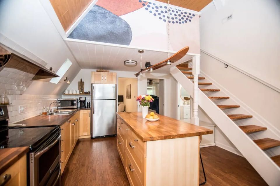 Kitchen and stairs to loft