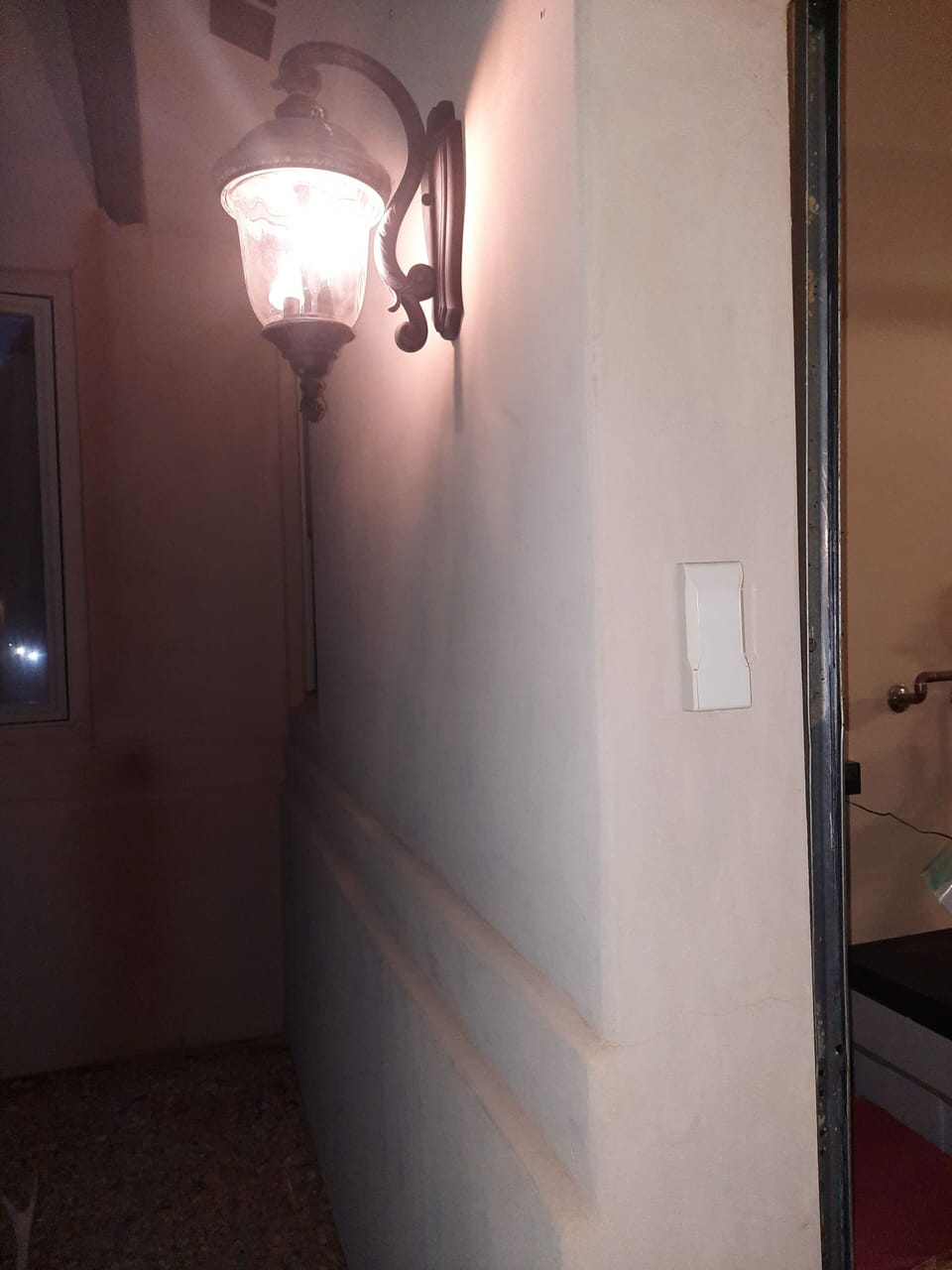 Security keypad to main double car garage entry to Casita