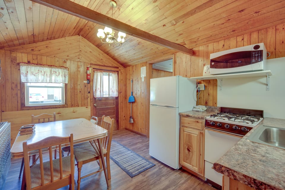 Kitchen | Cooking Basics | Toaster | Trash Bags | Paper Towels