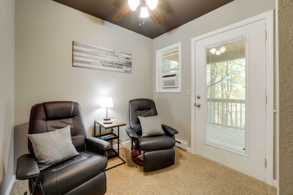 Sitting Area