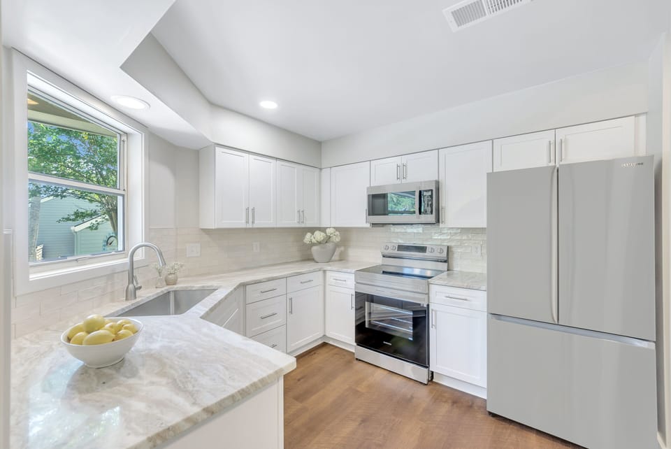 Two Bedroom, Two Bath, Fully Renovated Villa
