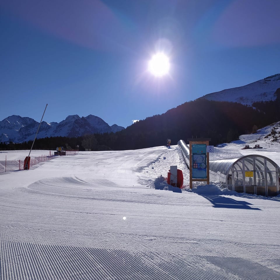 Snow and ski sports