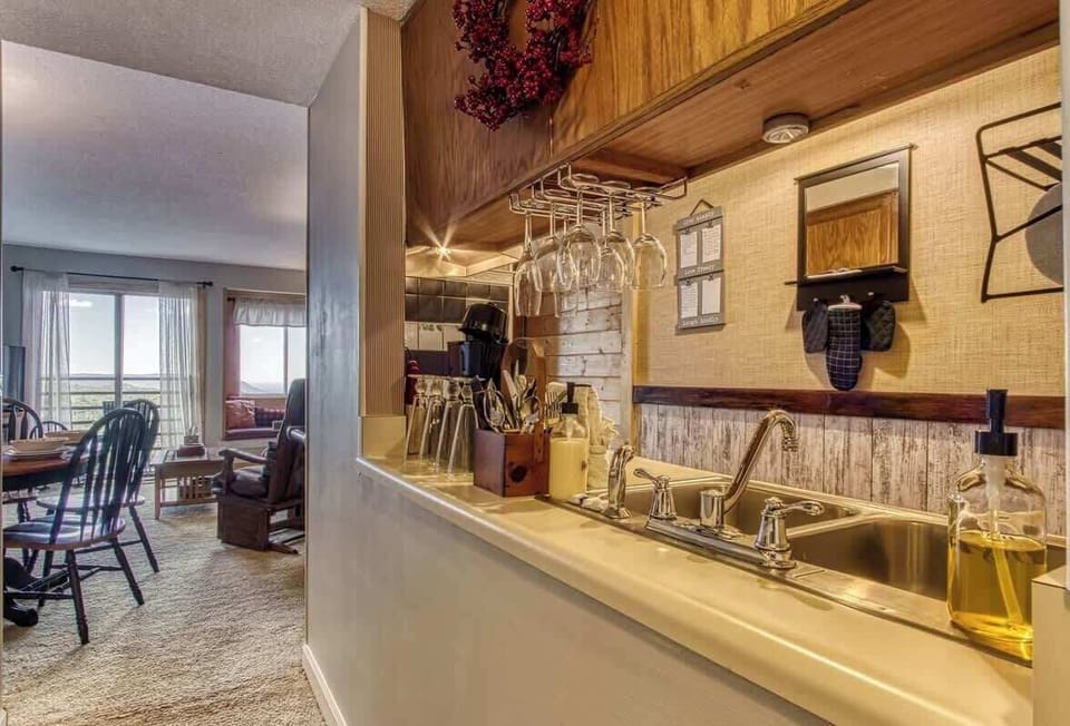 Enjoy mountain views while whipping up your favorite meals in style!