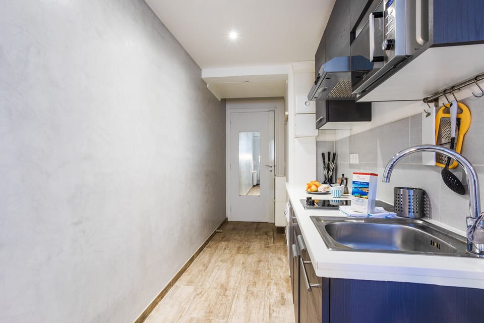 Apartment entrance door