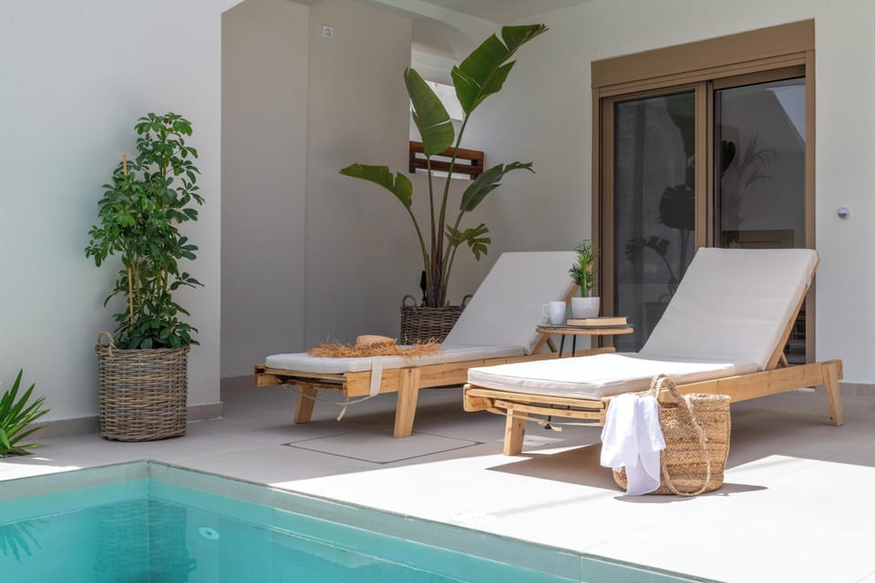 pool area