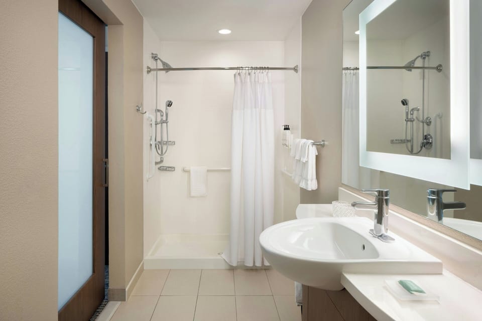 Free toiletries, hair dryer, towels
