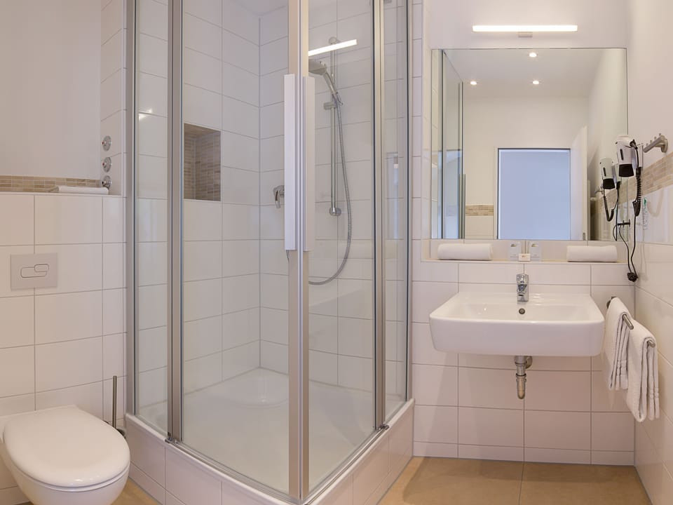 Double Room | Bathroom | Hair dryer, towels