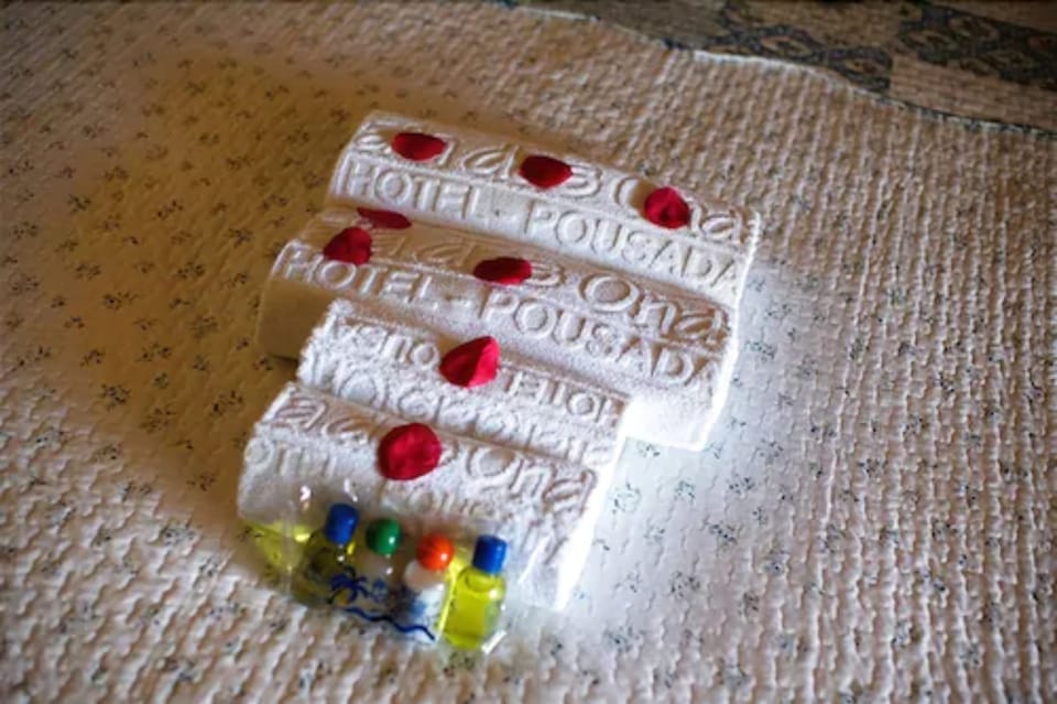 Minibar, in-room safe, desk, bed sheets