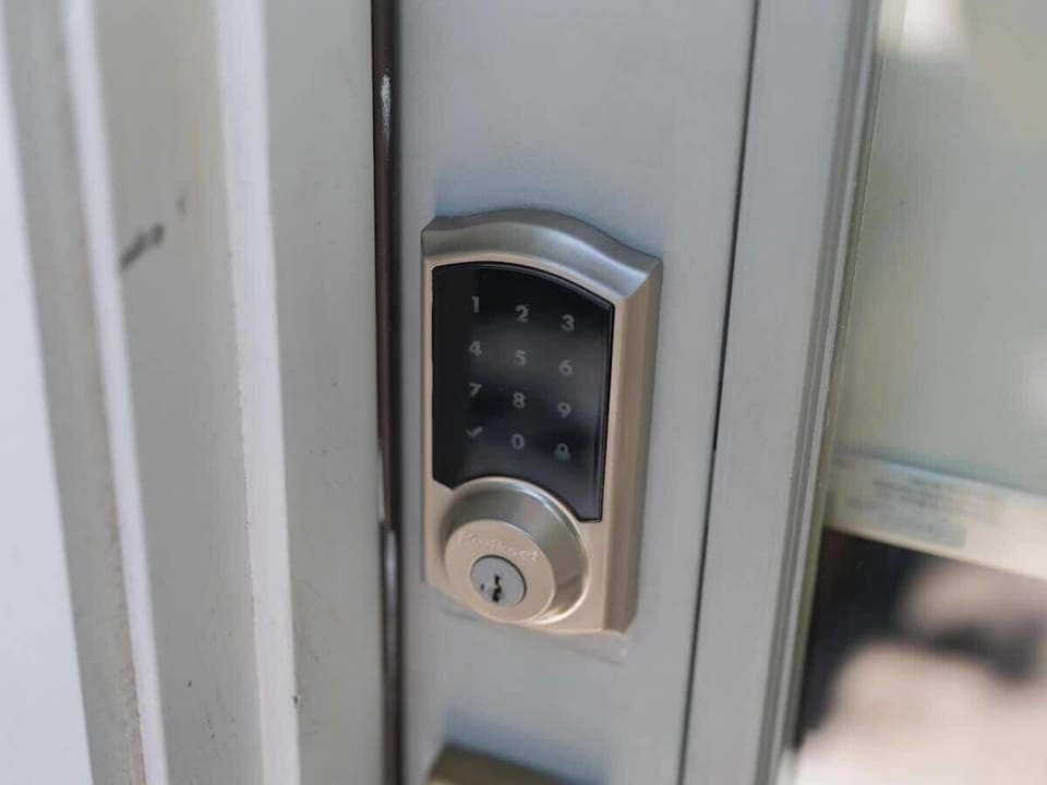 Self‑check‑in via smart lock—your personalized access code ensures a seamless arrival.