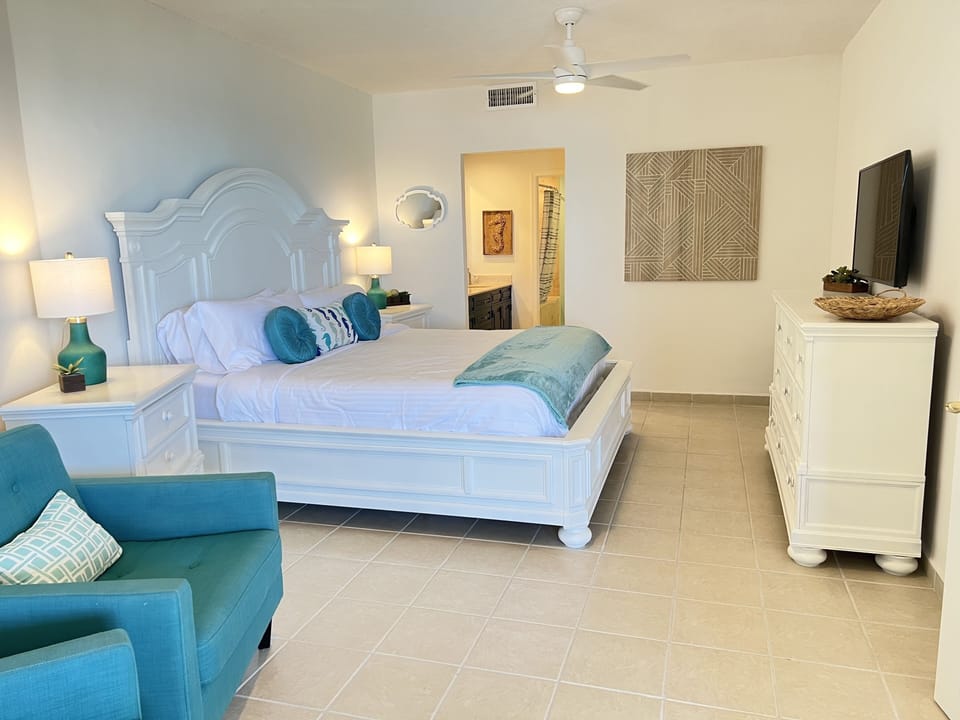 Primary Bedroom with king bed