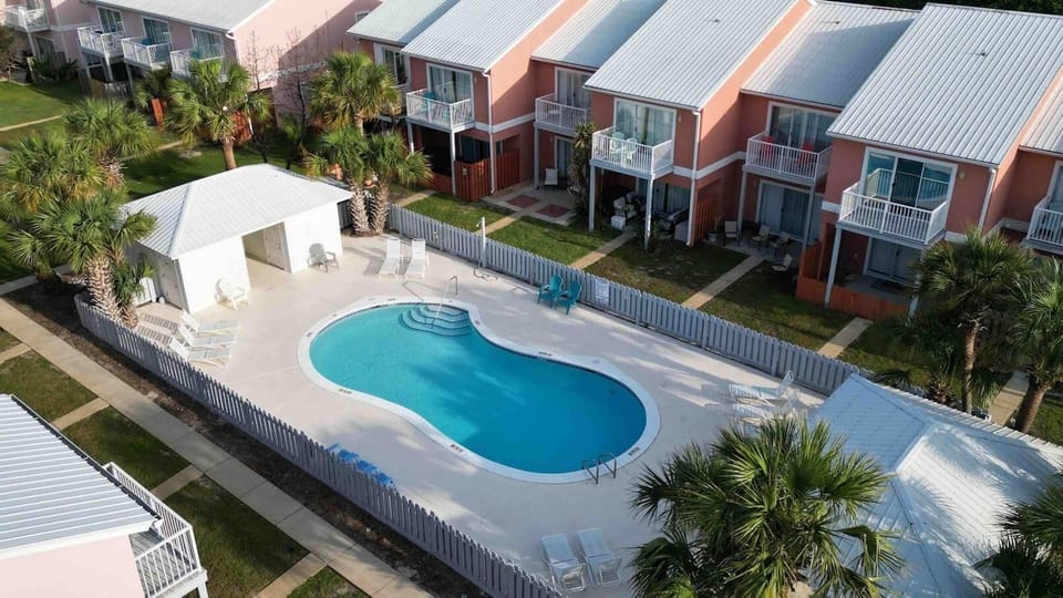 W love the view of the pool from up here!   Enjoy the pool and cool off on a hot summer day. 