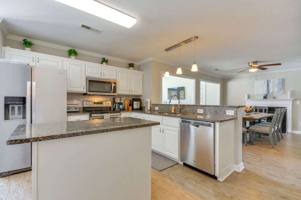 Kitchen | Fully Equipped | Cooking Basics