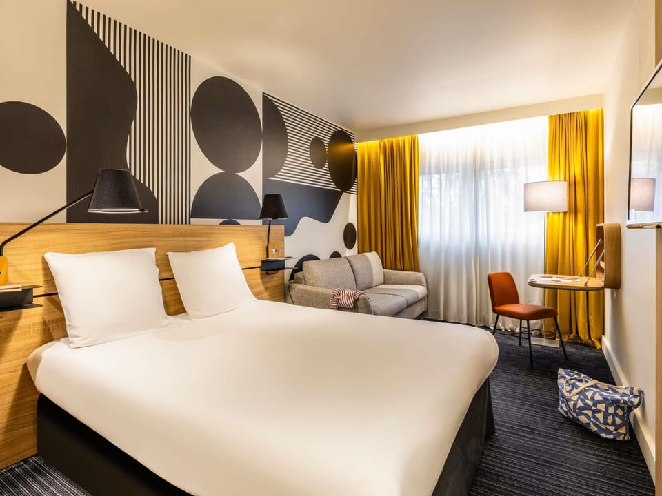 Superior Room, 1 Double Bed with Sofa bed | In-room safe, desk, blackout drapes, soundproofing