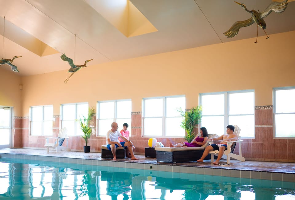 Rodd Crowbush Golf & Beach Resort Resort in Prince Edward County