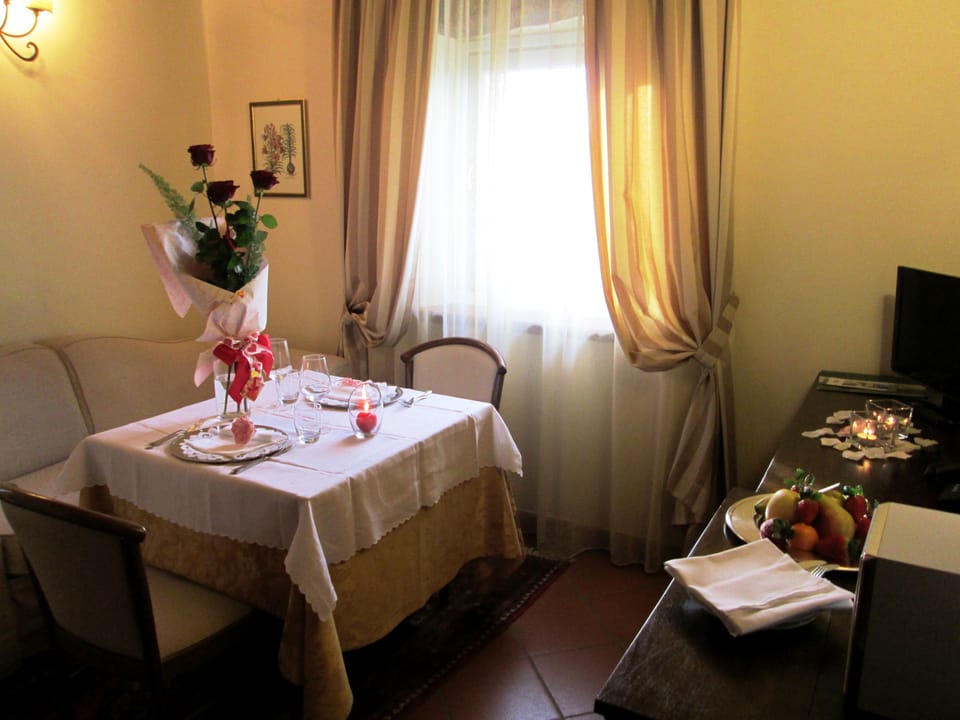 Room amenity