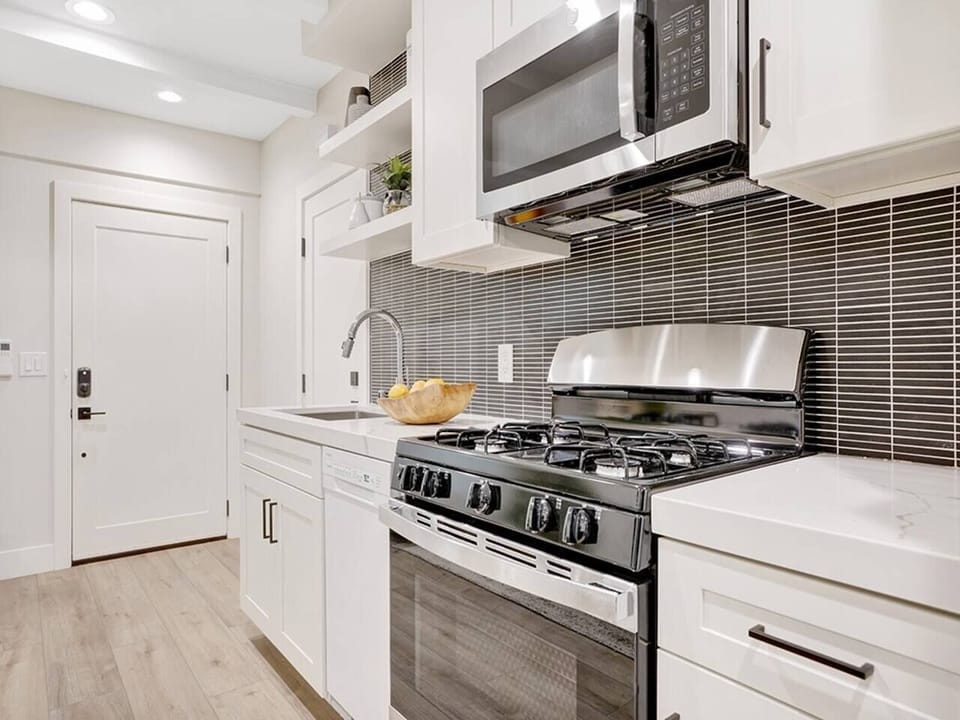 Kitchen #2