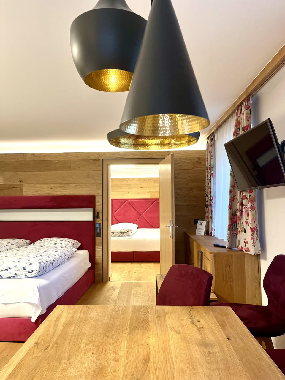 Family Studio Suite | WiFi (free), bed sheets