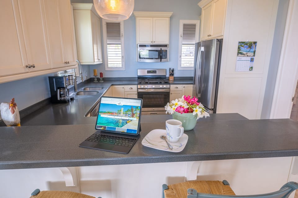 Fully equipped kitchen