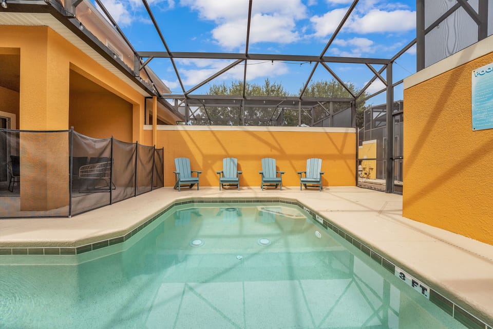Private pool with covered lanai - ample seating for all 