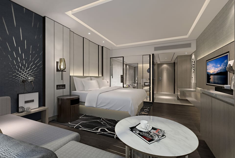Premium bedding, down comforters, minibar, in-room safe