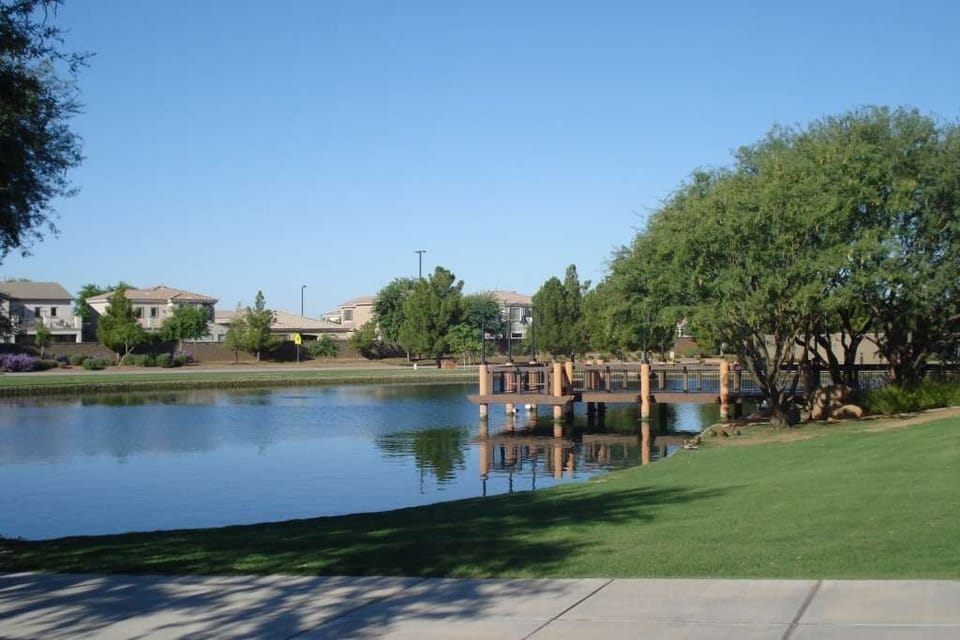 Power Ranch 26 mile trails, parks, and family-friendly amenities.