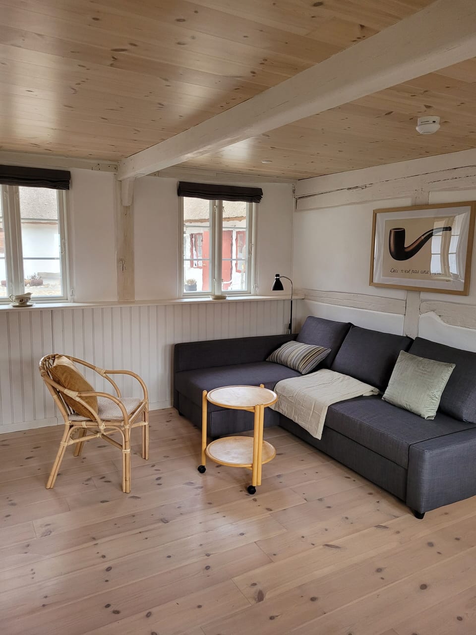 Standard Studio Suite | Living room | Heated floors